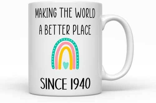 Stvaranje svijeta boljim mjestom od 1940., rođena 1940., šalica za kavu, 82 godine, poklon ženi za 82. rođendan, šalica za uspomenu