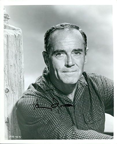 Henry Fonda potpisao fotografiju